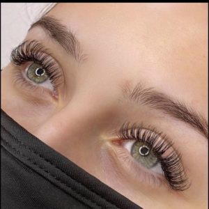 Amia Lashes Studio Eyelash Waxing Tattoo Lashes Beauty Salon in Houston 25