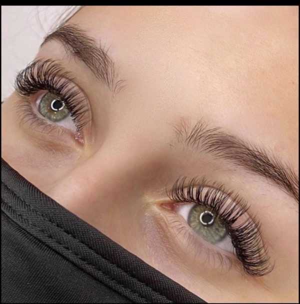 Amia Lashes Studio Eyelash Waxing Tattoo Lashes Beauty Salon in Houston 25